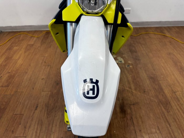 2023 Husqvarna 701 ENDURO WHITE