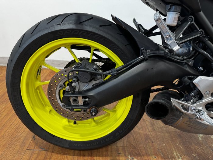2017 Yamaha MT-09A GREY