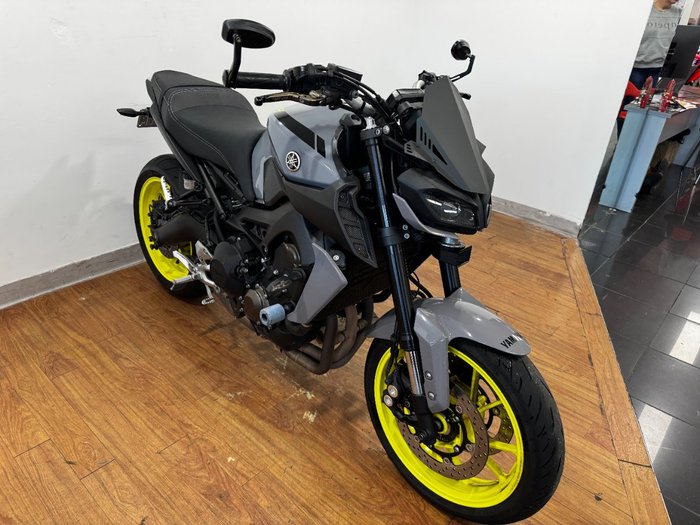 2017 Yamaha MT-09A GREY