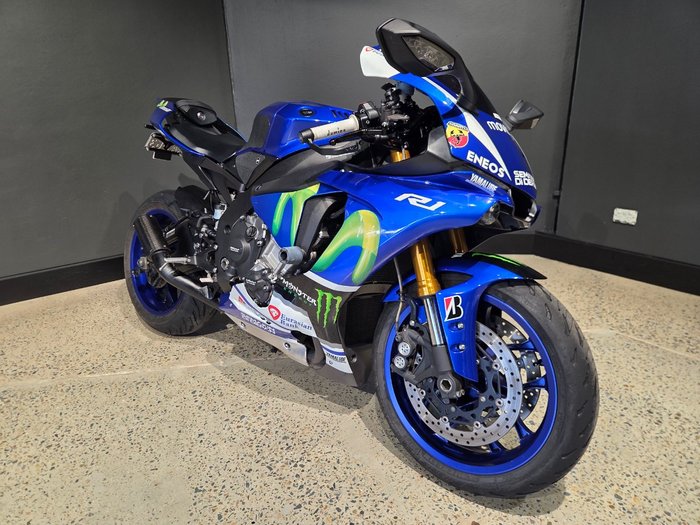 2016 Yamaha YZF-R1 BLUE