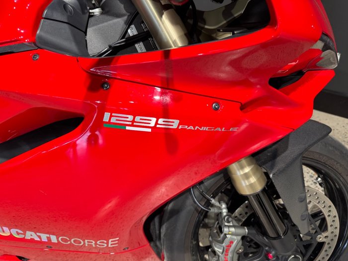 2016 Ducati 1299 PANIGALE RED