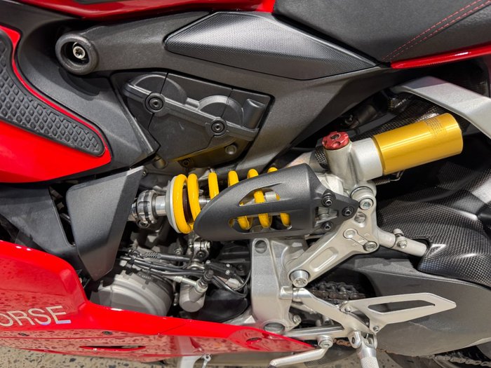 2016 Ducati 1299 PANIGALE RED