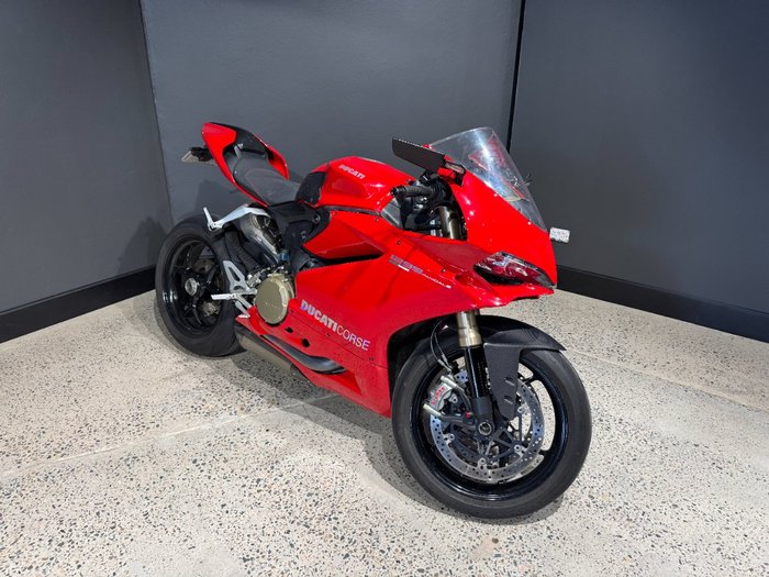 2016 Ducati 1299 PANIGALE RED