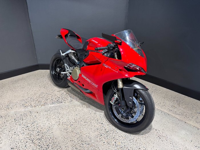 2016 Ducati 1299 PANIGALE RED