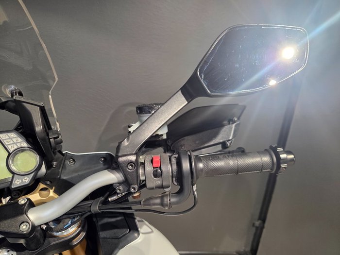2010 Ducati MULTISTRADA S SPORT WHITE