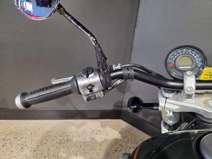 2024 Royal Enfield SUPER METEOR 650 GREEN/BLAC
