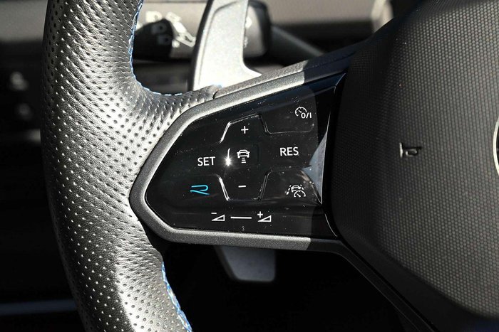 2023 Volkswagen Golf R