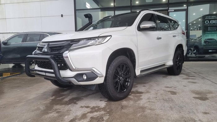 2019 Mitsubishi Pajero Sport Black Edition