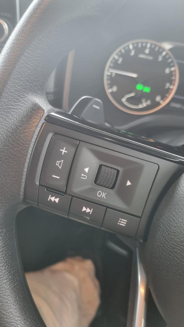 2023 Nissan X-TRAIL ST