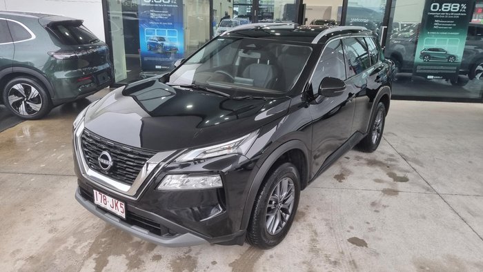 2023 Nissan X-TRAIL ST