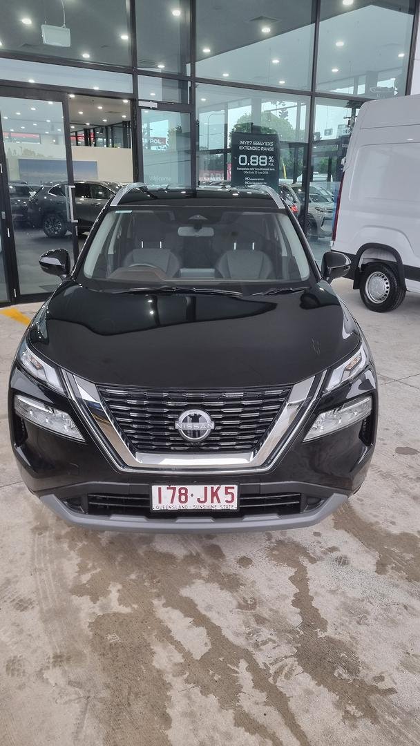 2023 Nissan X-TRAIL ST