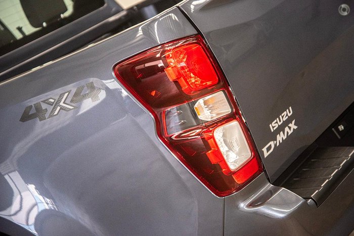 2025 Isuzu D-MAX SX MY25.5 4X4 Dual Range Obsidian Grey