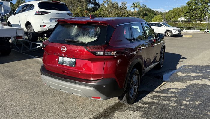 2024 Nissan X-Trail ST