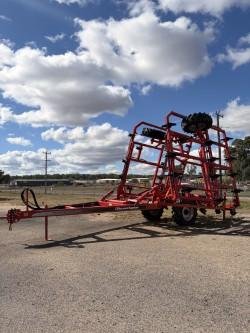 2024 Horwood Bagshaw 33Ft Single Fold Bar