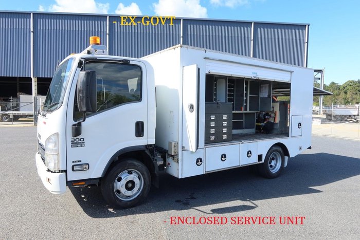 2013 Isuzu N Series NPR 250/300 Premium