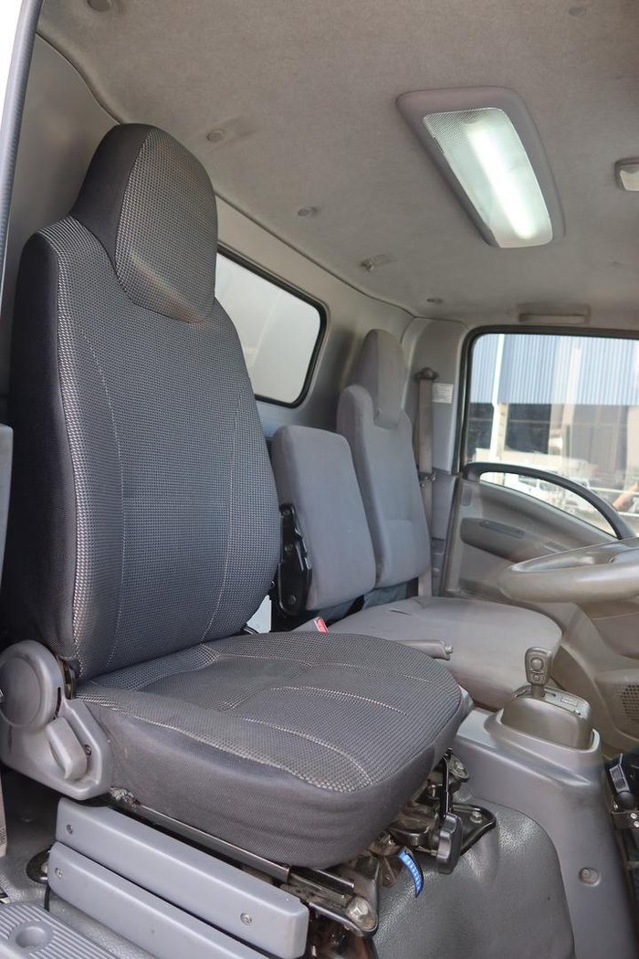 2013 Isuzu N Series NPR 250/300 Premium