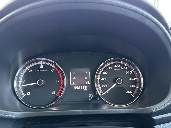 2021 Mitsubishi Triton GLX
