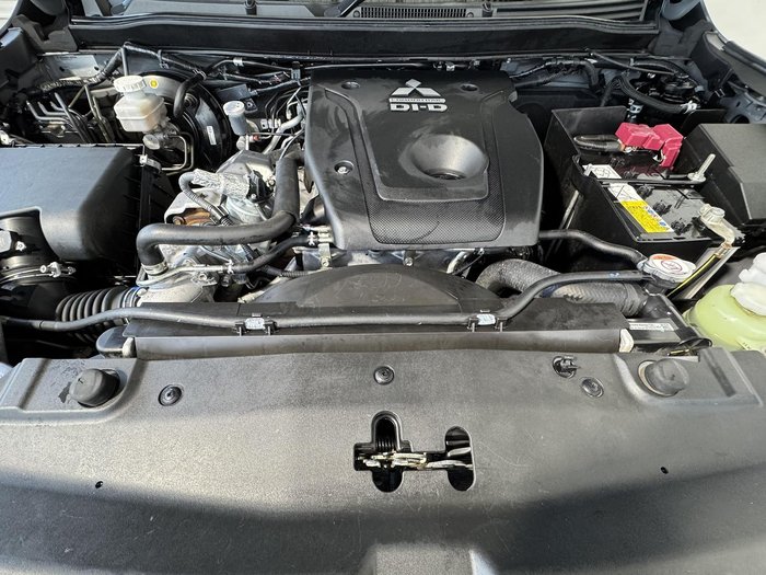 2021 Mitsubishi Triton GLX