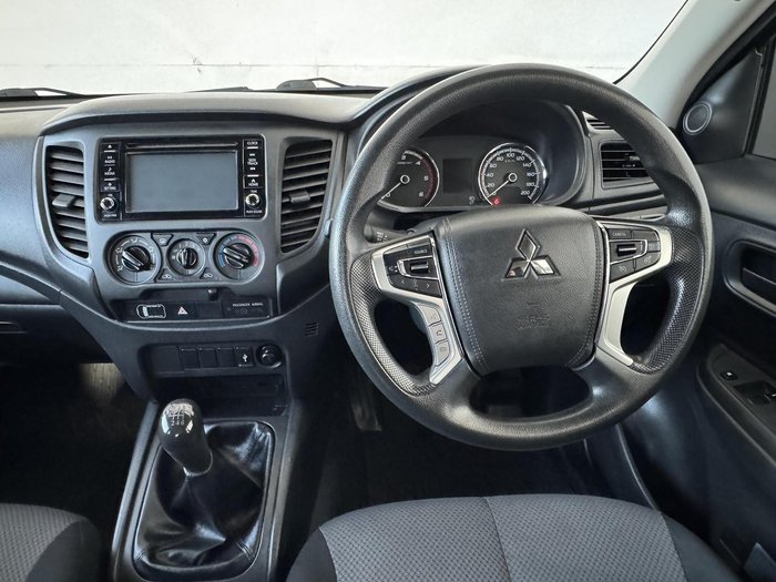 2021 Mitsubishi Triton GLX