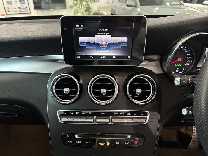 2019 Mercedes-Benz GLC-Class GLC250