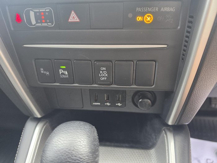 2023 Mitsubishi Triton GLS