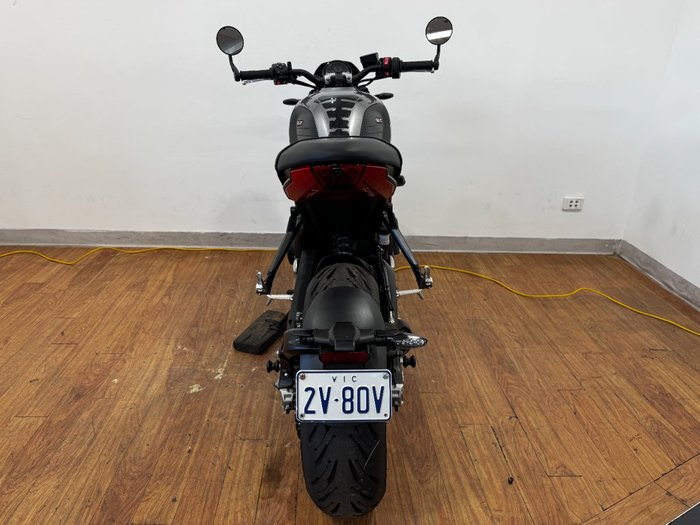 2022 Triumph TRIDENT 660 SILVER