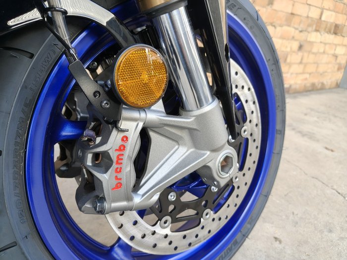 2026 YAMAHA YZF-R9 ROAD BLUE