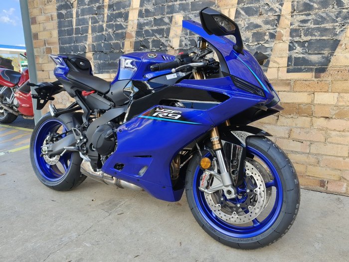 2026 YAMAHA YZF-R9 ROAD BLUE