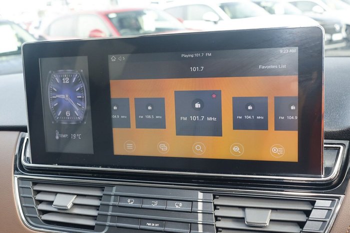 2021 LDV G10 Executive