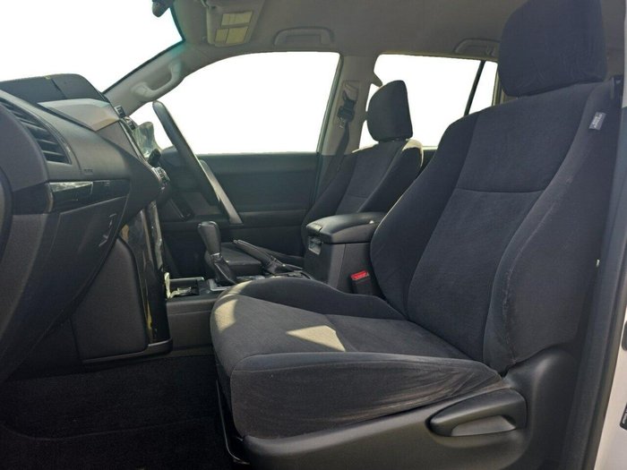 2013 Toyota Landcruiser Prado GX