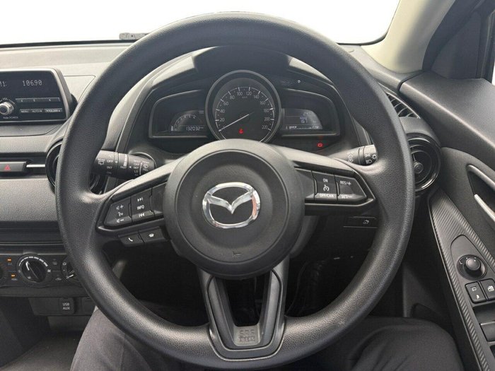 2017 Mazda 2 Neo