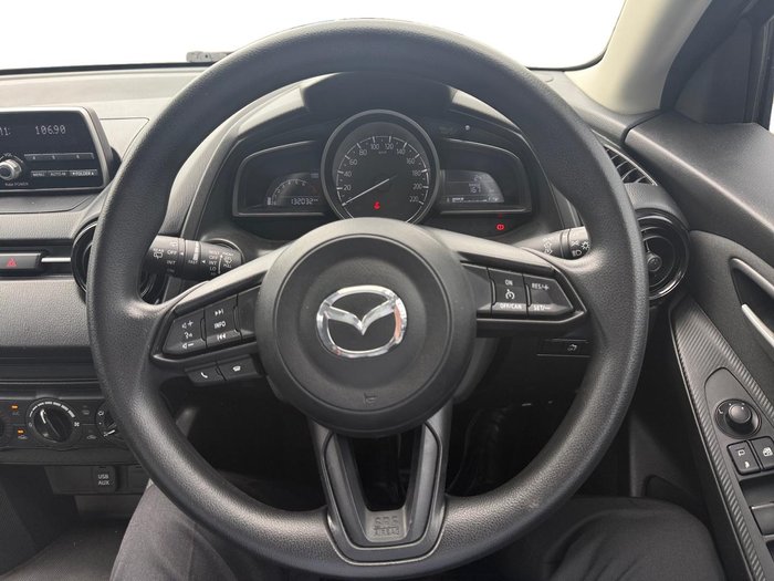 2017 Mazda 2 Neo