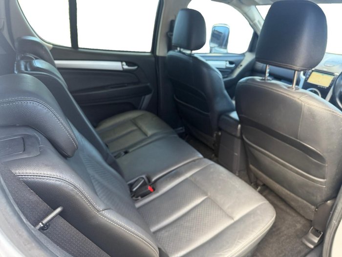 2017 Isuzu MU-X LS-T