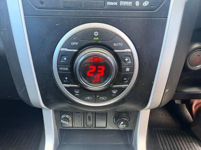 2017 Isuzu MU-X LS-T