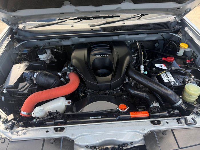 2017 Isuzu MU-X LS-T