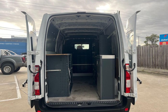 2019 Renault Master X62 White