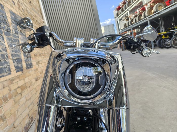 2026 HARLEY-DAVIDSON FAT BOY 117 (FLFB) ROAD OLIV STL MTL/BLK