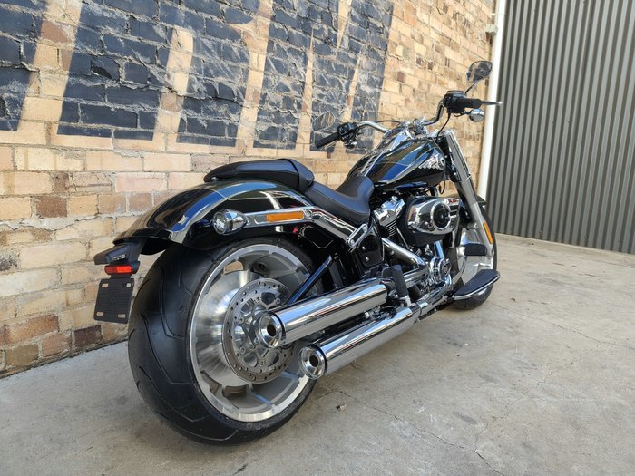 2026 HARLEY-DAVIDSON FAT BOY 117 (FLFB) ROAD OLIV STL MTL/BLK