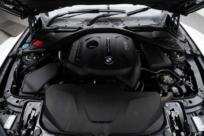 2016 BMW 3 Series 320i M Sport