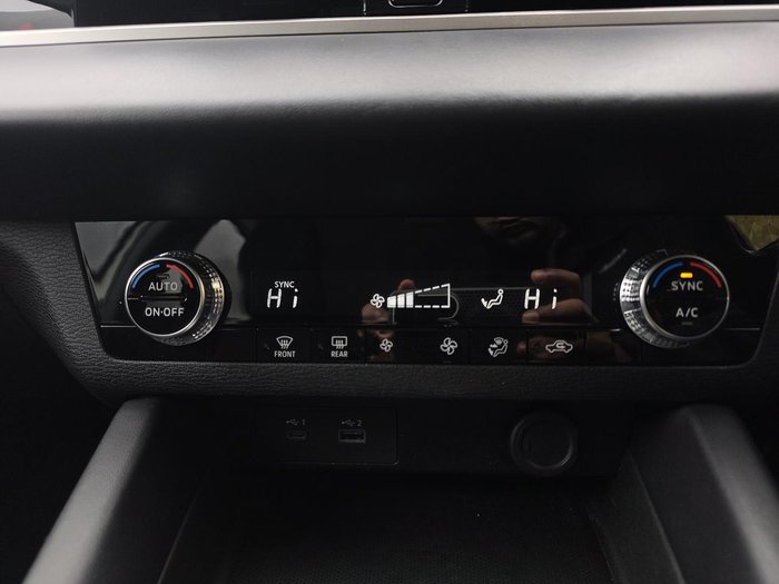 2023 Mitsubishi Outlander ES