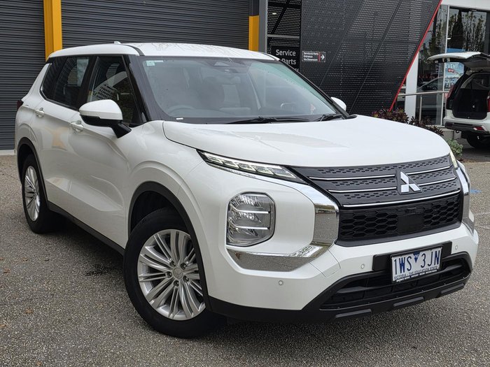 2023 Mitsubishi Outlander