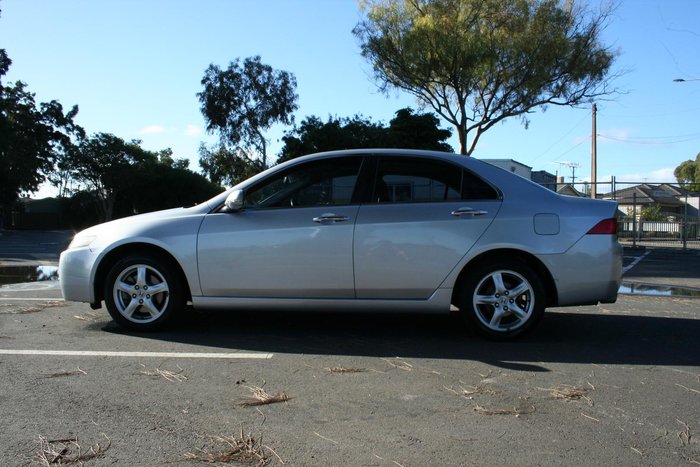 2004 Honda Accord Euro Luxury 7th Gen Satin Silver