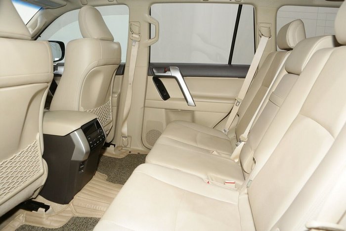 2023 Toyota Landcruiser Prado Kakadu