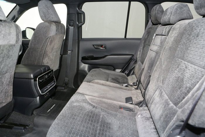 2025 Toyota Landcruiser GXL