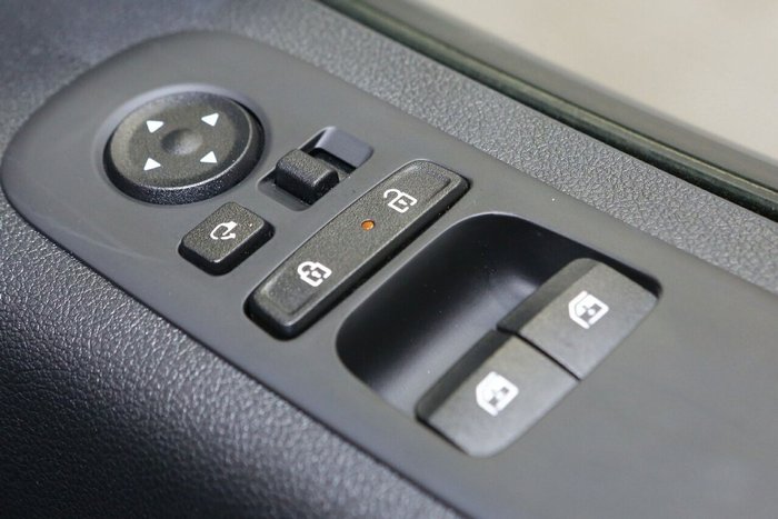 2025 Hyundai STARIA