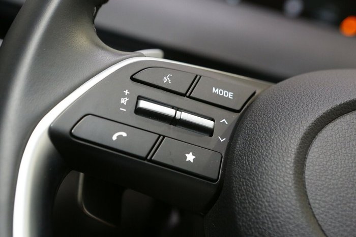 2025 Hyundai STARIA