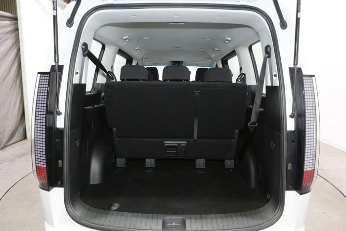2025 Hyundai STARIA