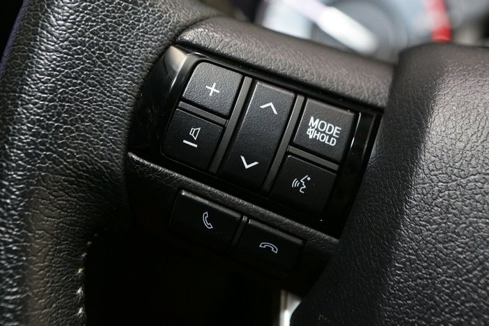 2021 Toyota Hilux SR5