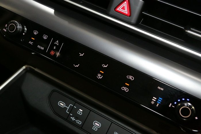 2025 Kia Carnival S