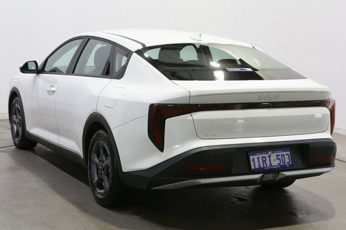 2025 Kia K4 S